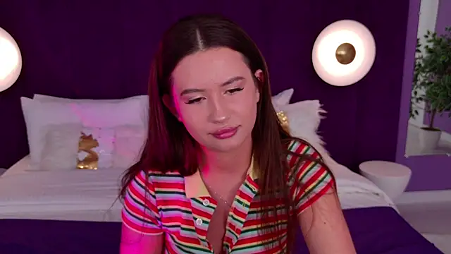 milaleoneli online show from 03.18.25