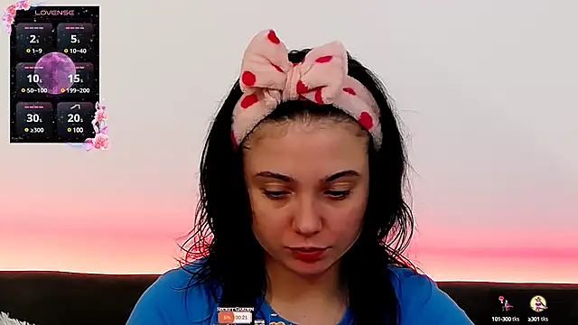 Snapshot of AveryWillow chatting on 02.07.25 AveryWillow online show from 02.07.25