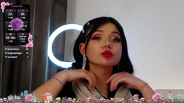Snapshot of AveryWillow chatting on 02.27.25 AveryWillow online show from 02.27.25