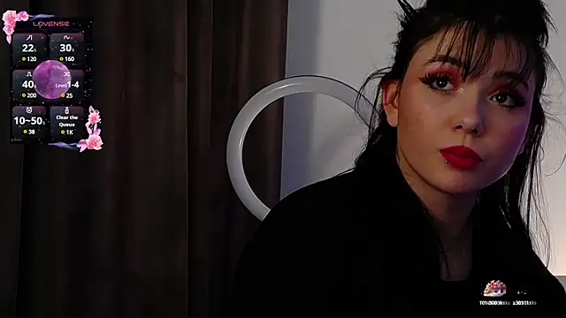 Snapshot of AveryWillow chatting on 03.11.25 AveryWillow online show from 03.11.25