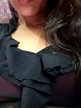 Snapshot of Sanjana-Mehar chatting on 11.01.25 Sanjana-Mehar online show from 11.01.25