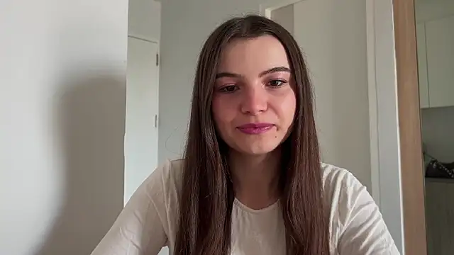 Snapshot of cherryelin chatting on 12.11.24 cherryelin online show from 12.11.24