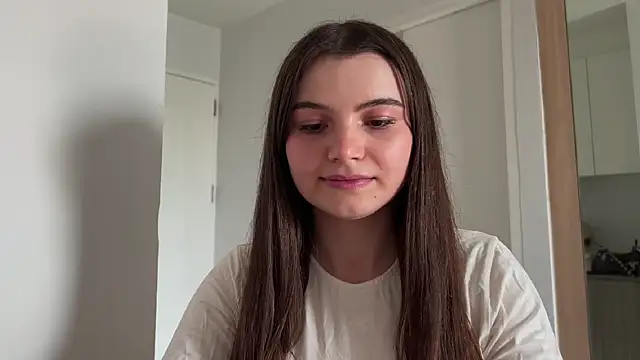 Snapshot of cherryelin chatting on 12.11.24 cherryelin online show from 12.11.24