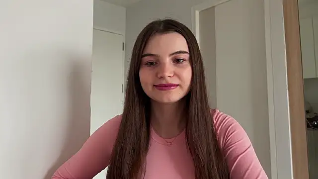 Snapshot of cherryelin chatting on 12.13.24 cherryelin online show from 12.13.24