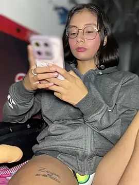 Snapshot of Bonnie_willliams19 chatting on 02.20.26 Bonnie willliams19 online show from 02.20.26