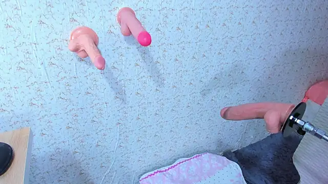 Elalove  online show from 12.10.24