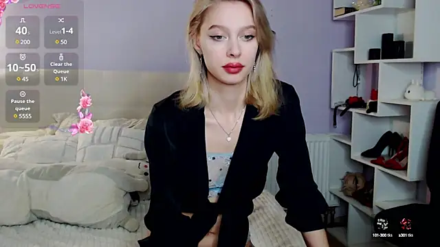 White Lioness online show from 12.02.24