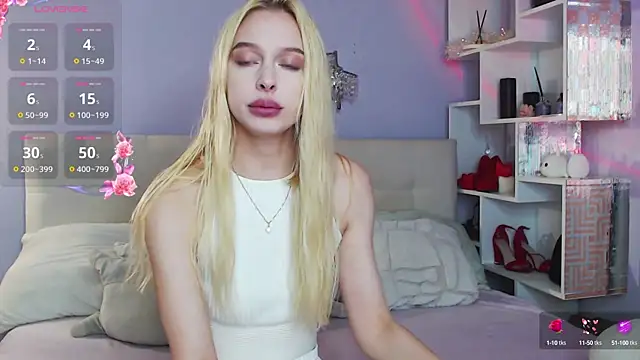 White Lioness online show from 09.16.25