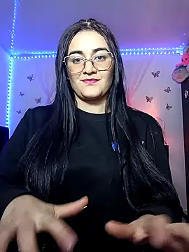 Hanna Kinsley online show from 01.23.25