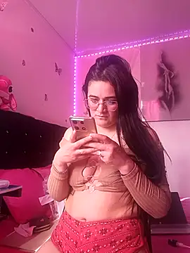 Hanna Kinsley online show from 09.23.25