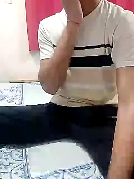 Snapshot of rahul_4u chatting on 12.05.24 rahul 4u online show from 12.05.24