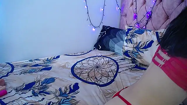 Snapshot of AMBER_LOVE22 chatting on 01.25.25 AMBER LOVE22 online show from 01.25.25