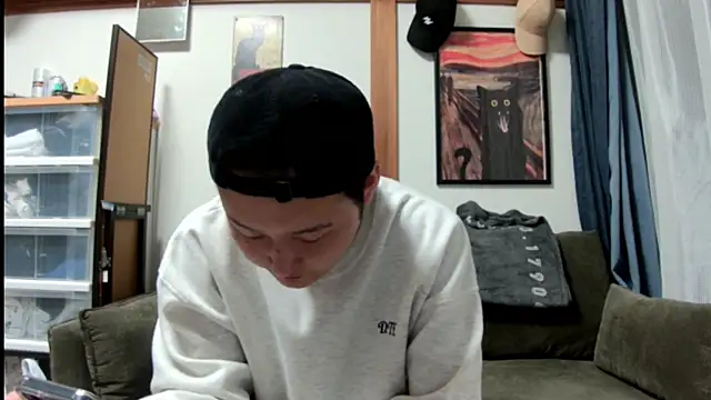 Snapshot of tuki_fu chatting on 03.13.25 tuki fu online show from 03.13.25