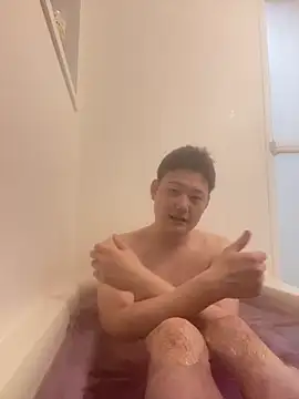 Snapshot of tuki_fu chatting on 03.19.25 tuki fu online show from 03.19.25