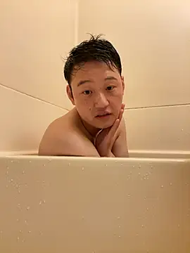 Snapshot of tuki_fu chatting on 11.30.25 tuki fu online show from 11.30.25