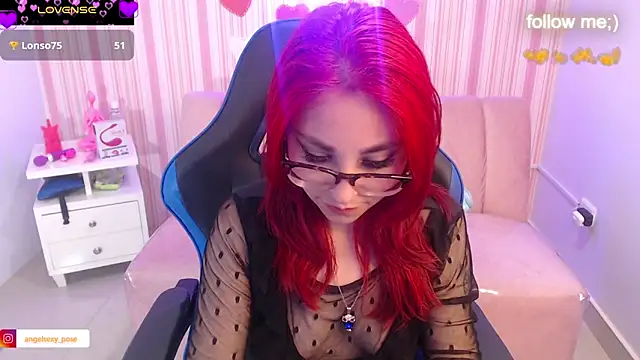 abril ch  online show from 03.05.25