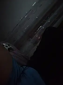 Snapshot of hoot_denis28 chatting on 02.14.26 hoot denis28 online show from 02.14.26