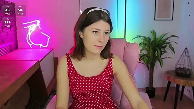 Snapshot of Hailey_Green chatting on 02.10.25 Hailey Green online show from 02.10.25