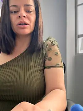 NATHALIA-28  online show from 11.14.25