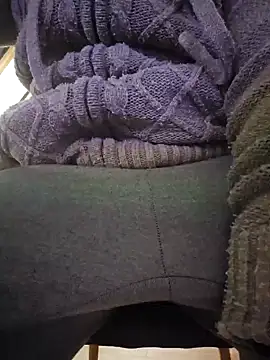 Snapshot of lapa525 chatting on 12.13.24 lapa525 online show from 12.13.24