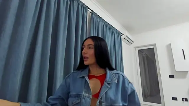 IvyKaelani online show from 12.20.24