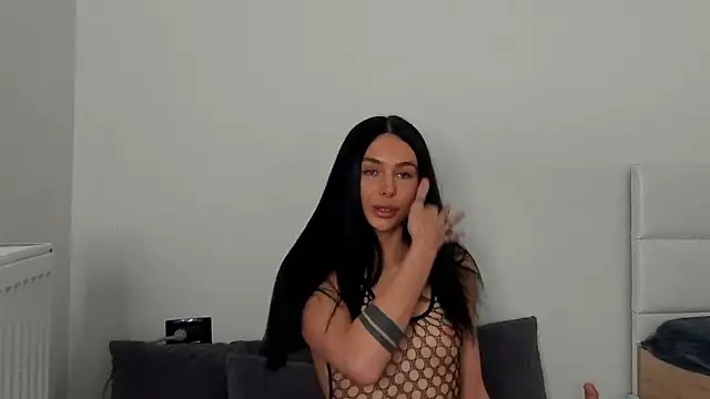 IvyKaelani online show from 02.12.25