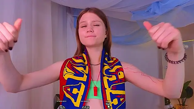 AlisiaSpinnet  online show from 12.15.24