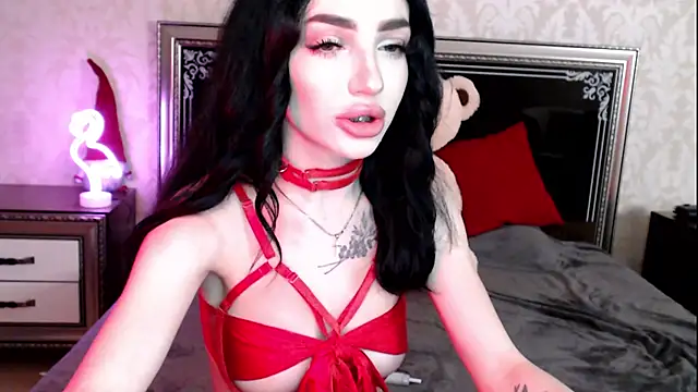 Snapshot of NancyLovee_ chatting on 12.28.24 NancyLovee online show from 12.28.24