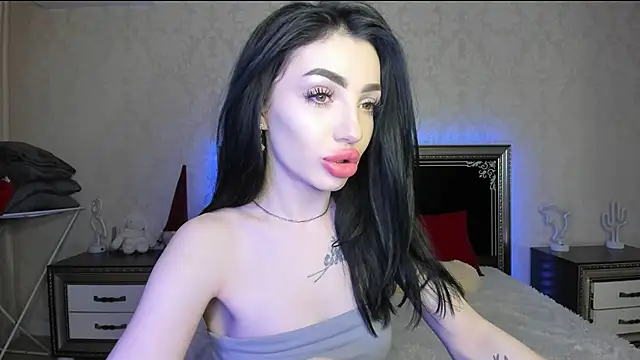 Snapshot of NancyLovee_ chatting on 03.21.25 NancyLovee online show from 03.21.25