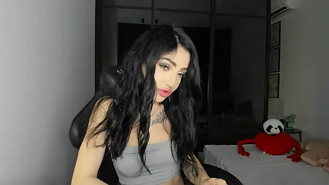 Snapshot of NancyLovee_ chatting on 09.10.25 NancyLovee online show from 09.10.25