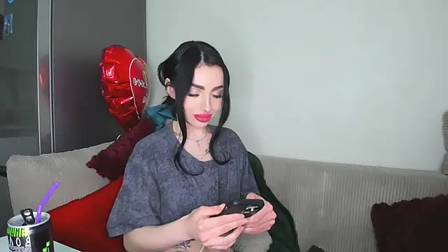 Snapshot of NancyLovee_ chatting on 03.26.26 NancyLovee online show from 03.26.26