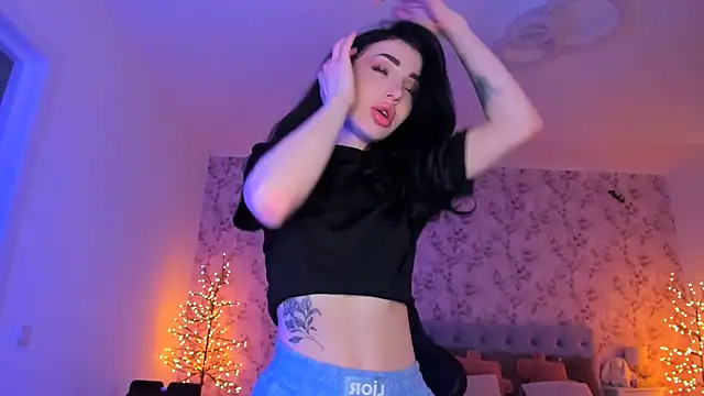 Snapshot of NancyLovee_ chatting on 03.30.26 NancyLovee online show from 03.30.26