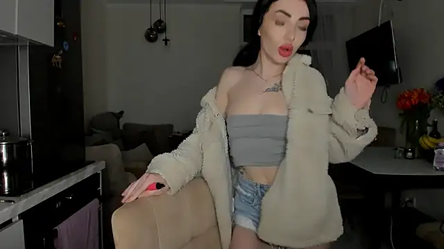 Snapshot of NancyLovee_ chatting on 04.18.26 NancyLovee online show from 04.18.26
