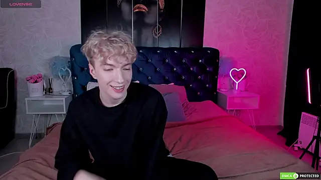 TrevorBenson online show from 11.20.25