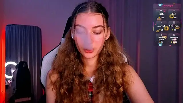 lady curls online show from 10.16.25