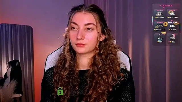 lady curls online show from 11.26.25