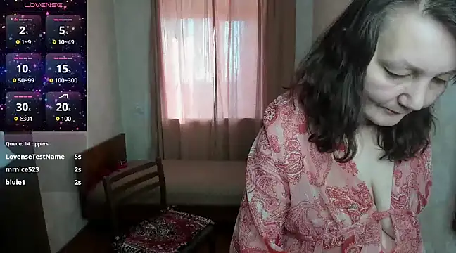 Snapshot of elis_gabbi chatting on 03.08.25 elis gabbi online show from 03.08.25