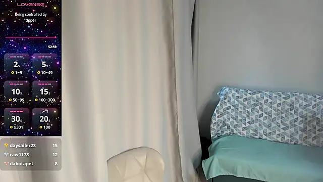 Snapshot of elis_gabbi chatting on 10.14.25 elis gabbi online show from 10.14.25