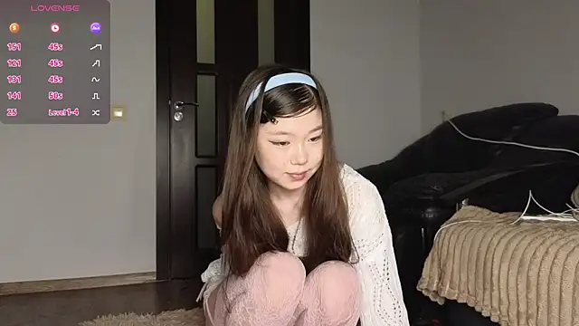Snapshot of hoshina_sayeri chatting on 04.20.26 hoshina sayeri online show from 04.20.26