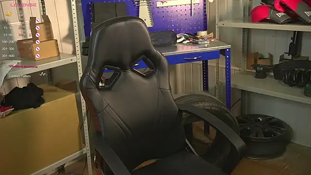 Snapshot of vance_rulez chatting on 02.08.25 vance rulez online show from 02.08.25