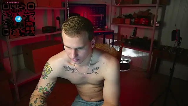 Snapshot of vance_rulez chatting on 02.19.25 vance rulez online show from 02.19.25