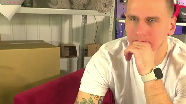 Snapshot of vance_rulez chatting on 02.26.25 vance rulez online show from 02.26.25