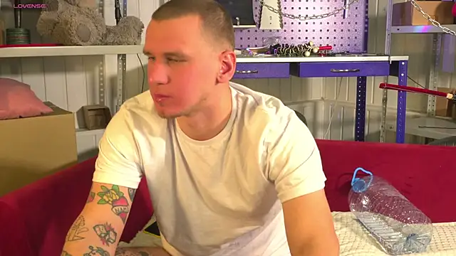 Snapshot of vance_rulez chatting on 03.01.25 vance rulez online show from 03.01.25