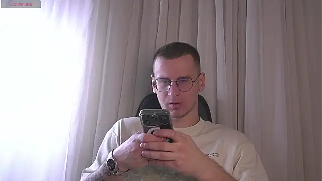 Snapshot of vance_rulez chatting on 01.06.26 vance rulez online show from 01.06.26