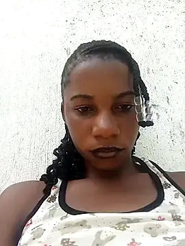 Snapshot of Yourlittlegirl19 chatting on 12.29.24 Yourlittlegirl19 online show from 12.29.24