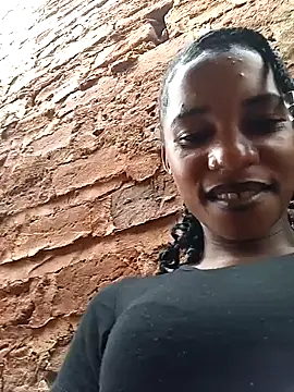 Snapshot of Yourlittlegirl19 chatting on 01.15.25 Yourlittlegirl19 online show from 01.15.25