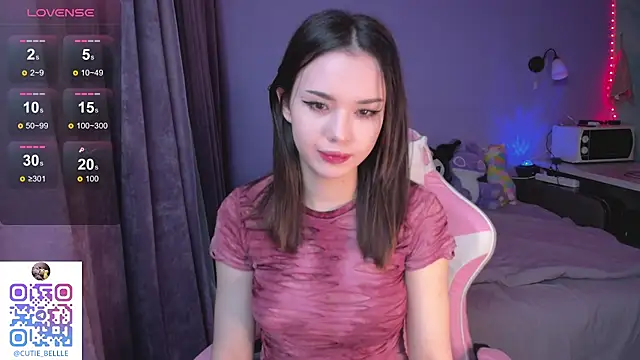 Snapshot of young_belle_ chatting on 01.30.25 young belle online show from 01.30.25