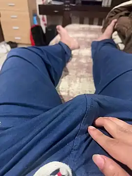 Snapshot of sonug0912 chatting on 02.04.25 sonug0912 online show from 02.04.25