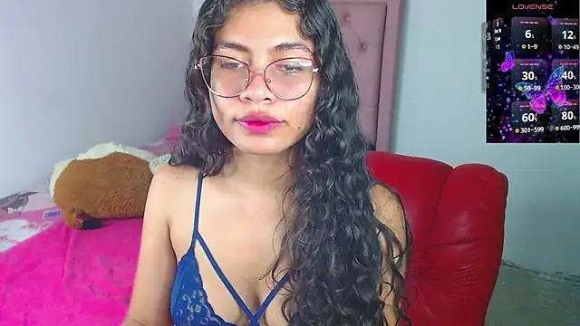 Snapshot of Cynthia_hazel chatting on 03.23.25 Cynthia hazel online show from 03.23.25