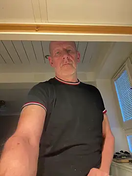 malematureisbest online show from 12.14.25